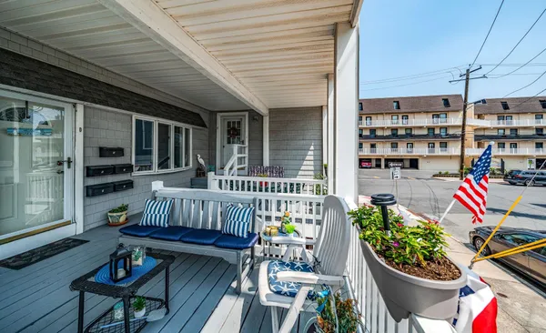 $747,000 | 23 39th Street, Unit B, Sea Isle City, NJ 08243