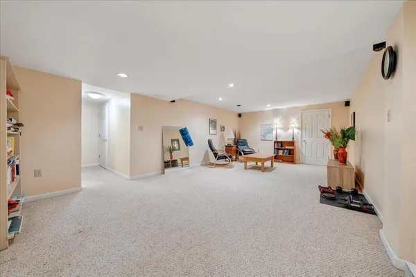 $640,000 | 415 Willow Oak Drive Southwest, Roanoke, VA 24014