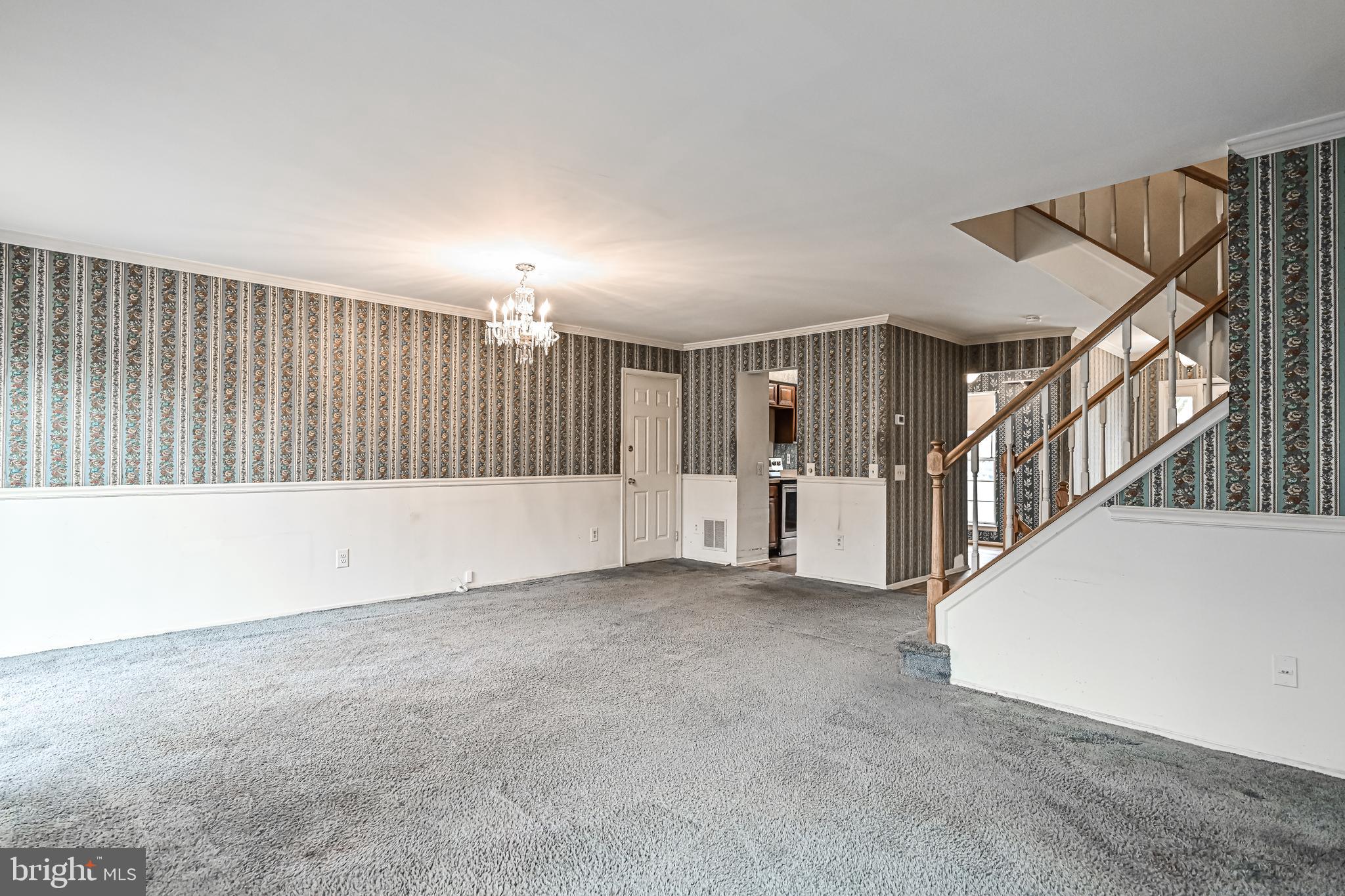 5934 Powell's Landing Road Burke, VA 22015 - Photo 6 of 12 Gallery Image 6