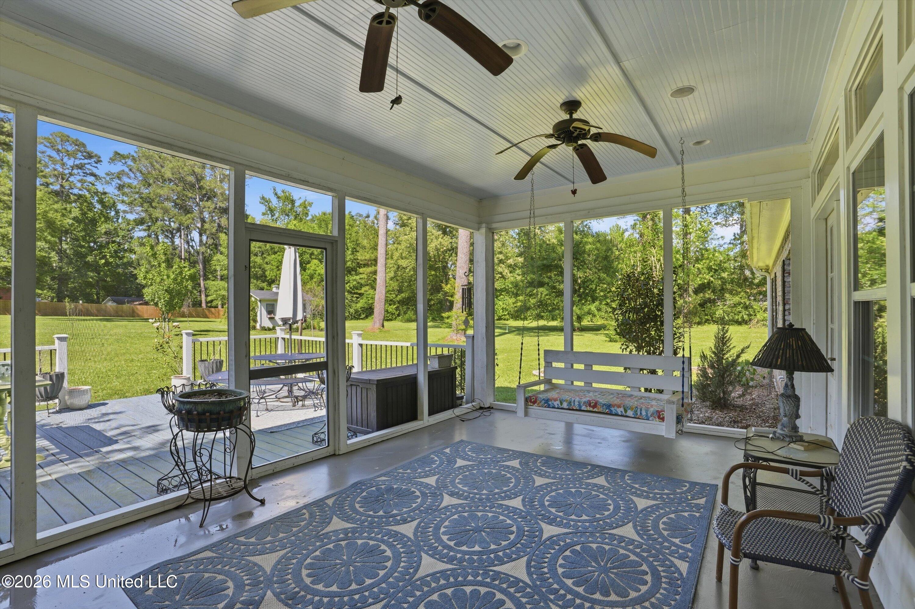 100 City Limits Road Brandon, MS 39042 - Photo 56 of 70 Screened in porch