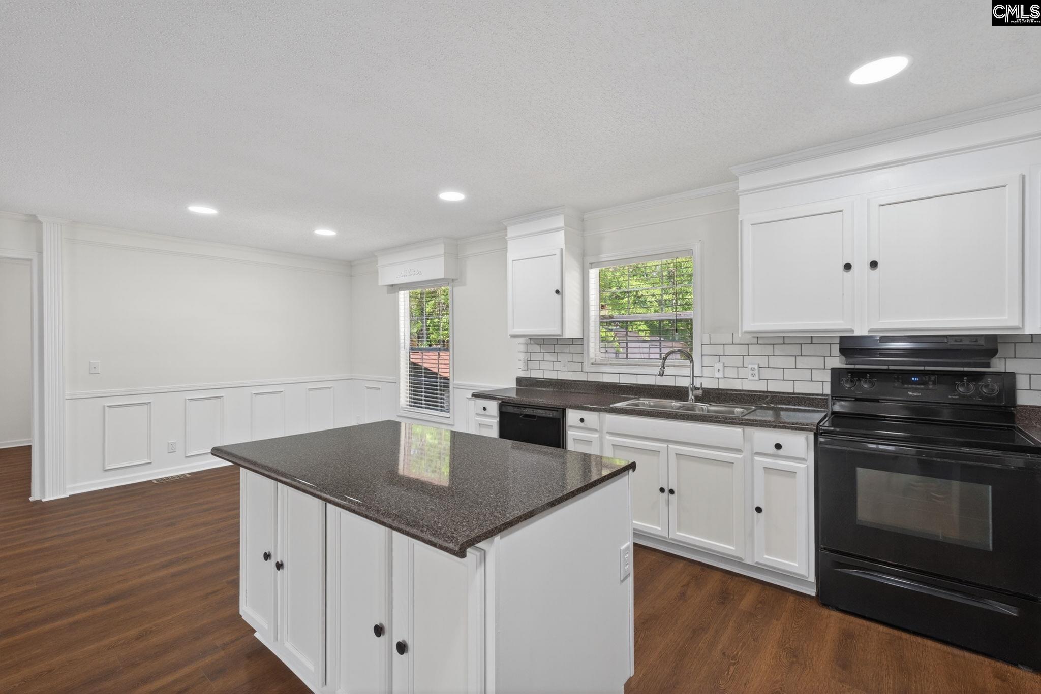 212 Cricket Road Swansea, SC 29160 - Photo 15 of 43