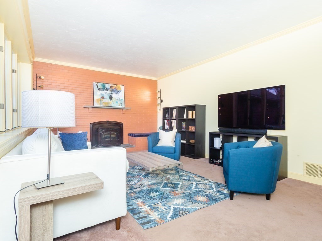 13 Old Colony Road Foxboro, MA 02035 - Photo 13 of 42