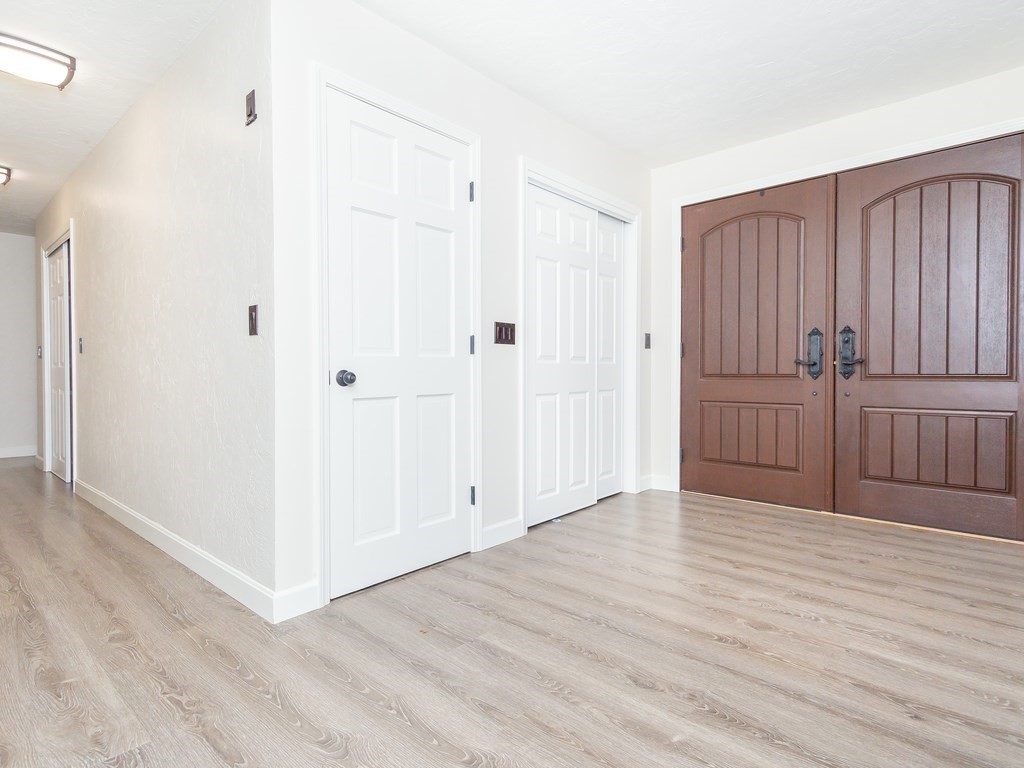 13 Old Colony Road Foxboro, MA 02035 - Photo 15 of 42