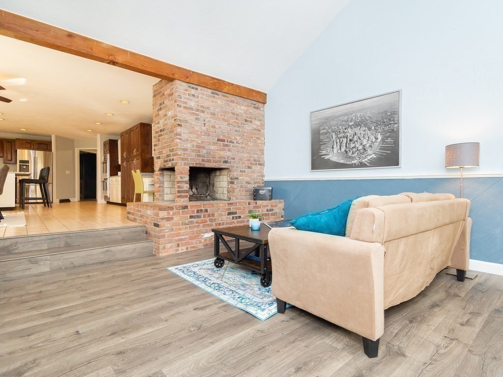 13 Old Colony Road Foxboro, MA 02035 - Photo 20 of 42