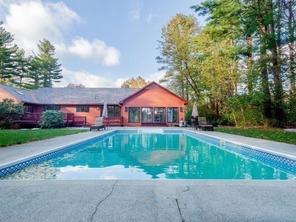 13 Old Colony Road Foxboro, MA 02035 - Photo 37 of 42