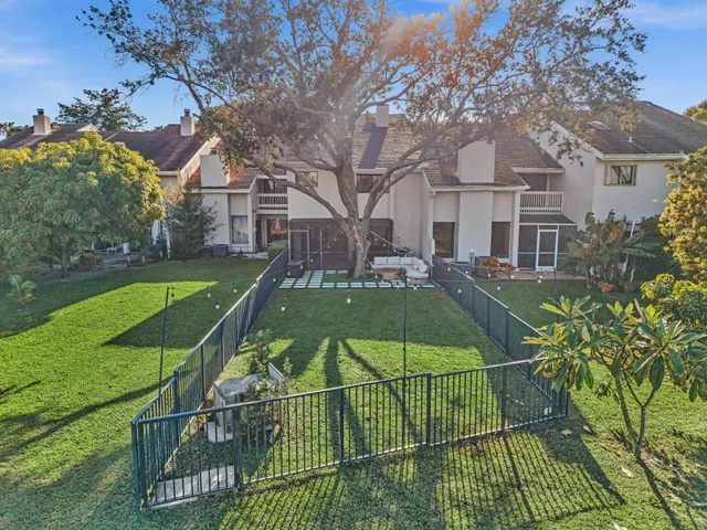 an entryway at livingroom with furniture and wooden floor