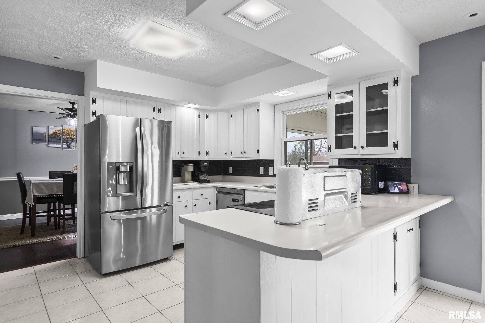 3226 Brunk Drive Springfield, IL 62712 - Photo 13 of 43