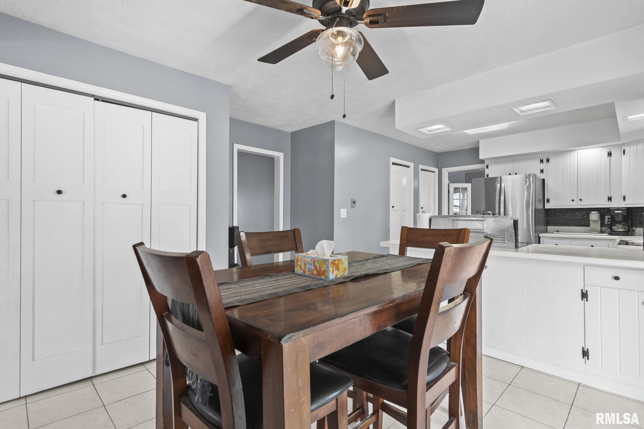 3226 Brunk Drive Springfield, IL 62712 - Photo 17 of 43