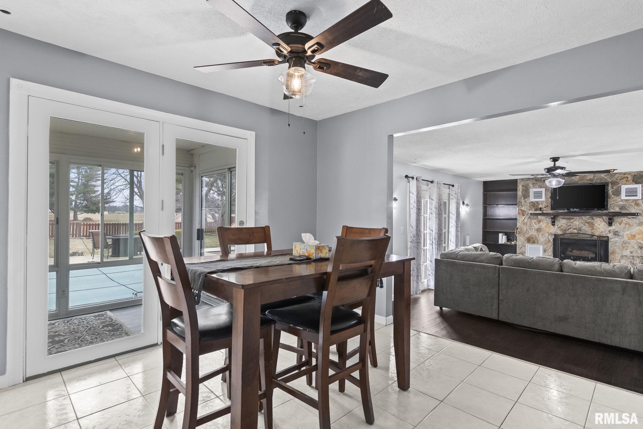 3226 Brunk Drive Springfield, IL 62712 - Photo 18 of 43