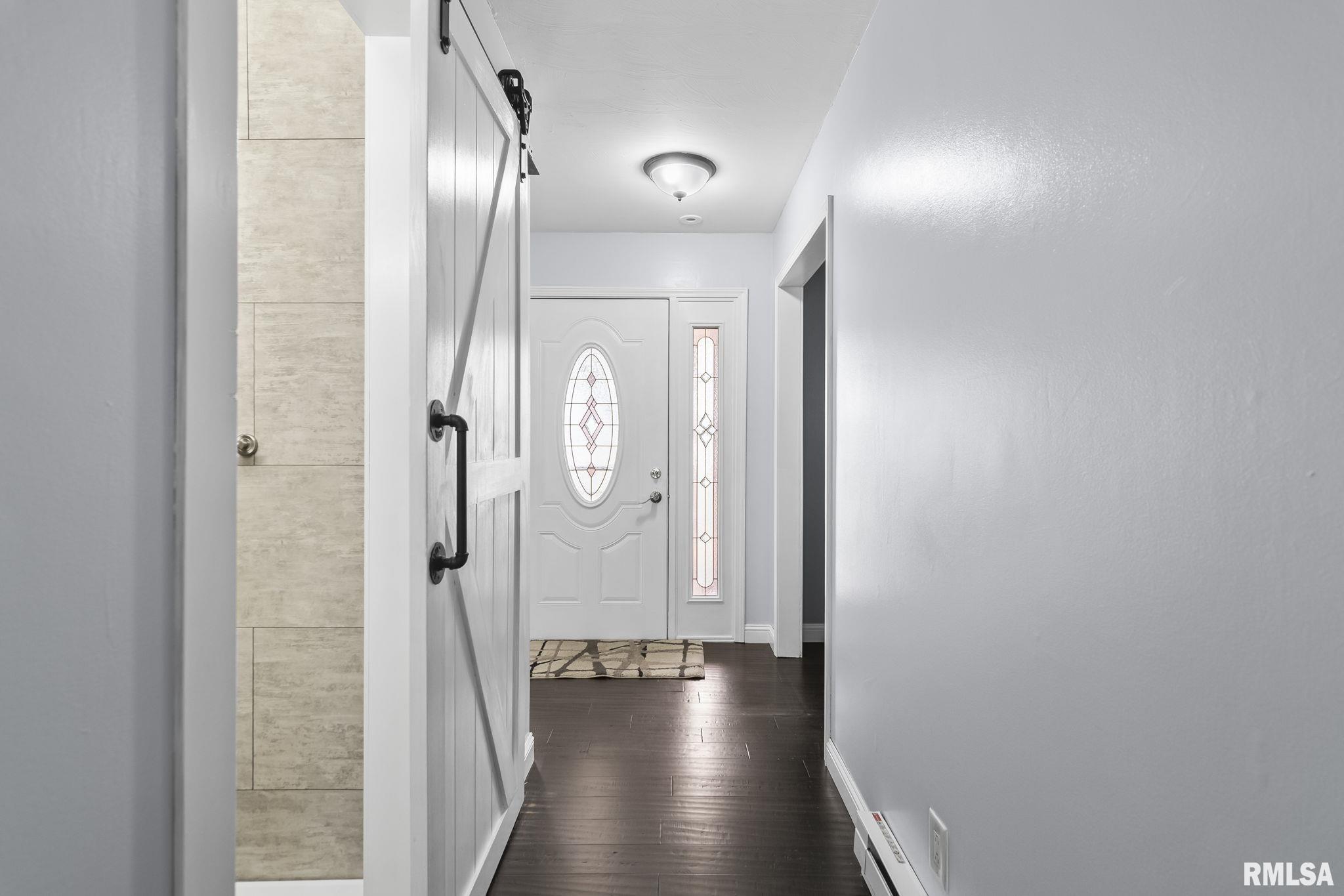 3226 Brunk Drive Springfield, IL 62712 - Photo 4 of 43