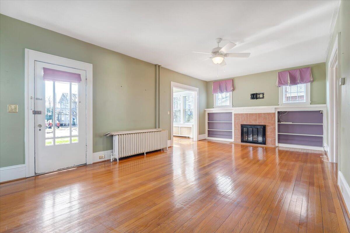 1841 Avon Road Southwest Roanoke, VA 24015 - Photo 3 of 50 03-MIB07497