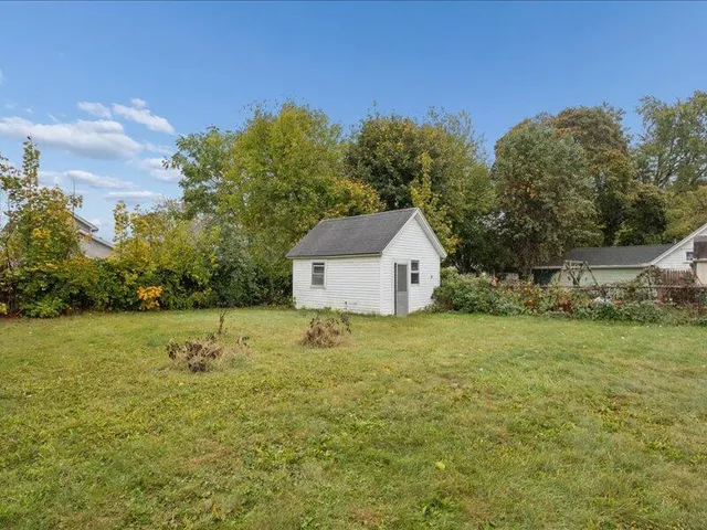 $85,900 | 239 North Dwight Street, Jackson, MI 49202