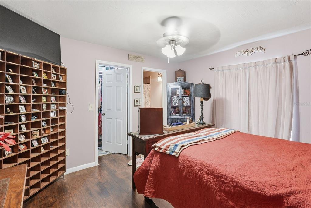 17603 Cranbrook Drive Lutz, FL 33549 - Photo 18 of 26