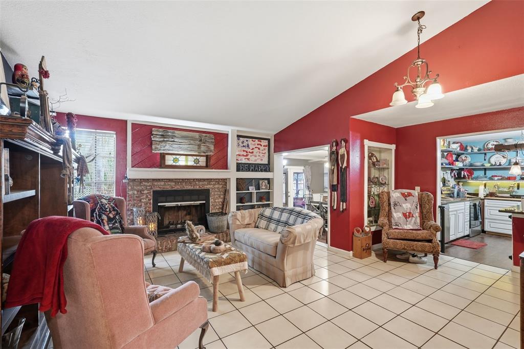 17603 Cranbrook Drive Lutz, FL 33549 - Photo 4 of 26