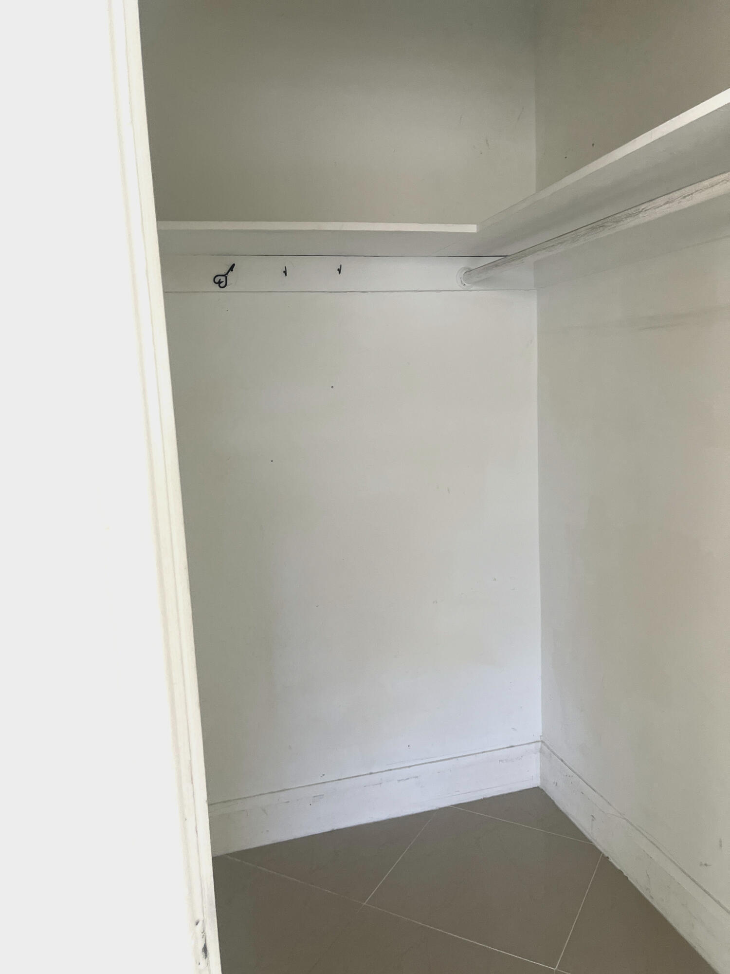 477 Northeast 35th Street Boca Raton, FL 33431 - Photo 19 of 35 Primary Wak in Closet