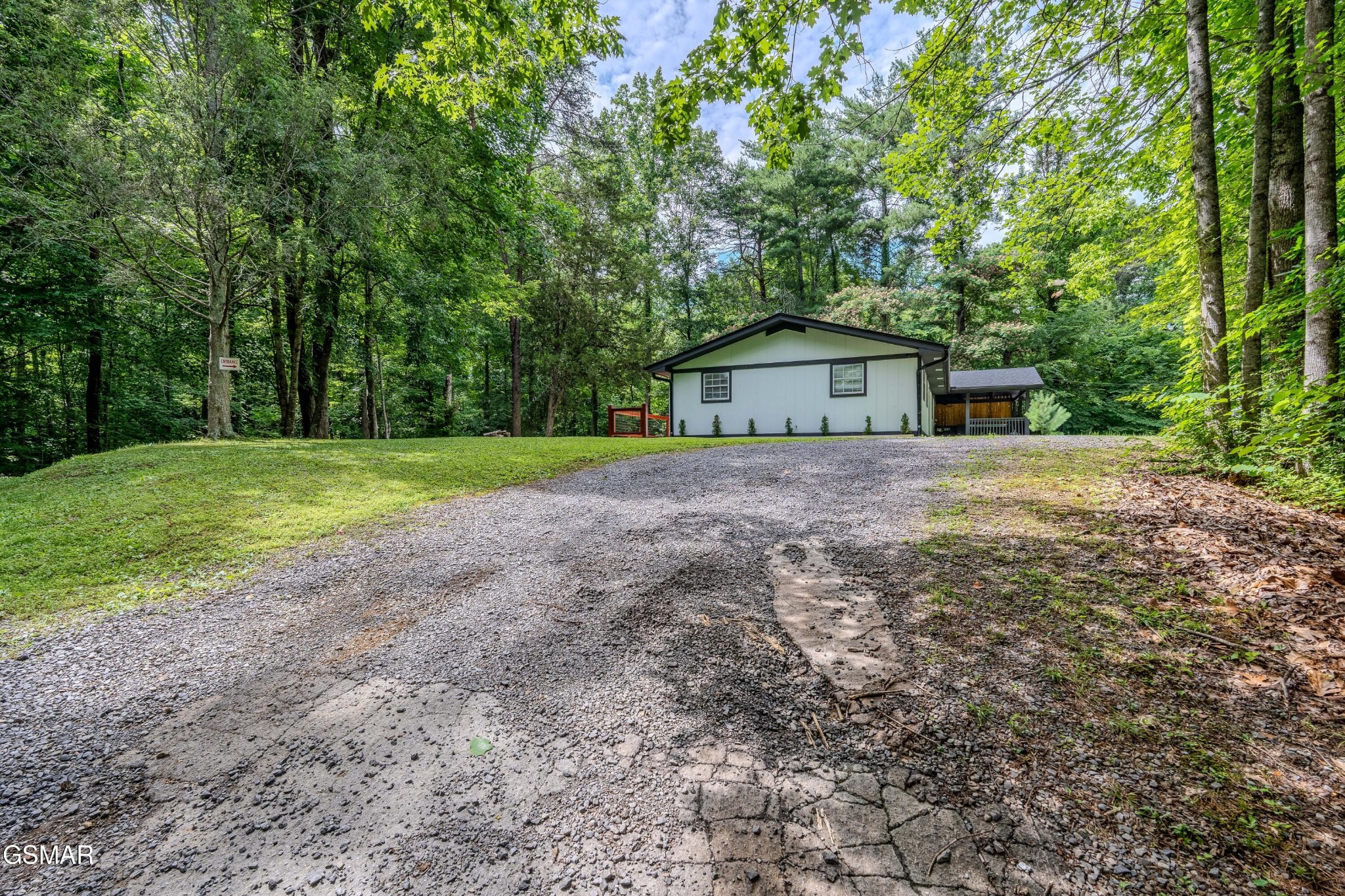 2349 Scenic Loop Road Pigeon Forge, TN 37863 - Photo 35 of 36