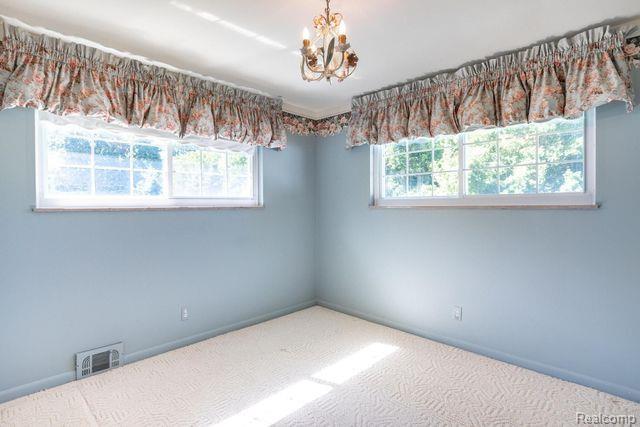 224 South Alice Avenue Rochester, MI 48307 - Photo 11 of 35 Gallery Image 11