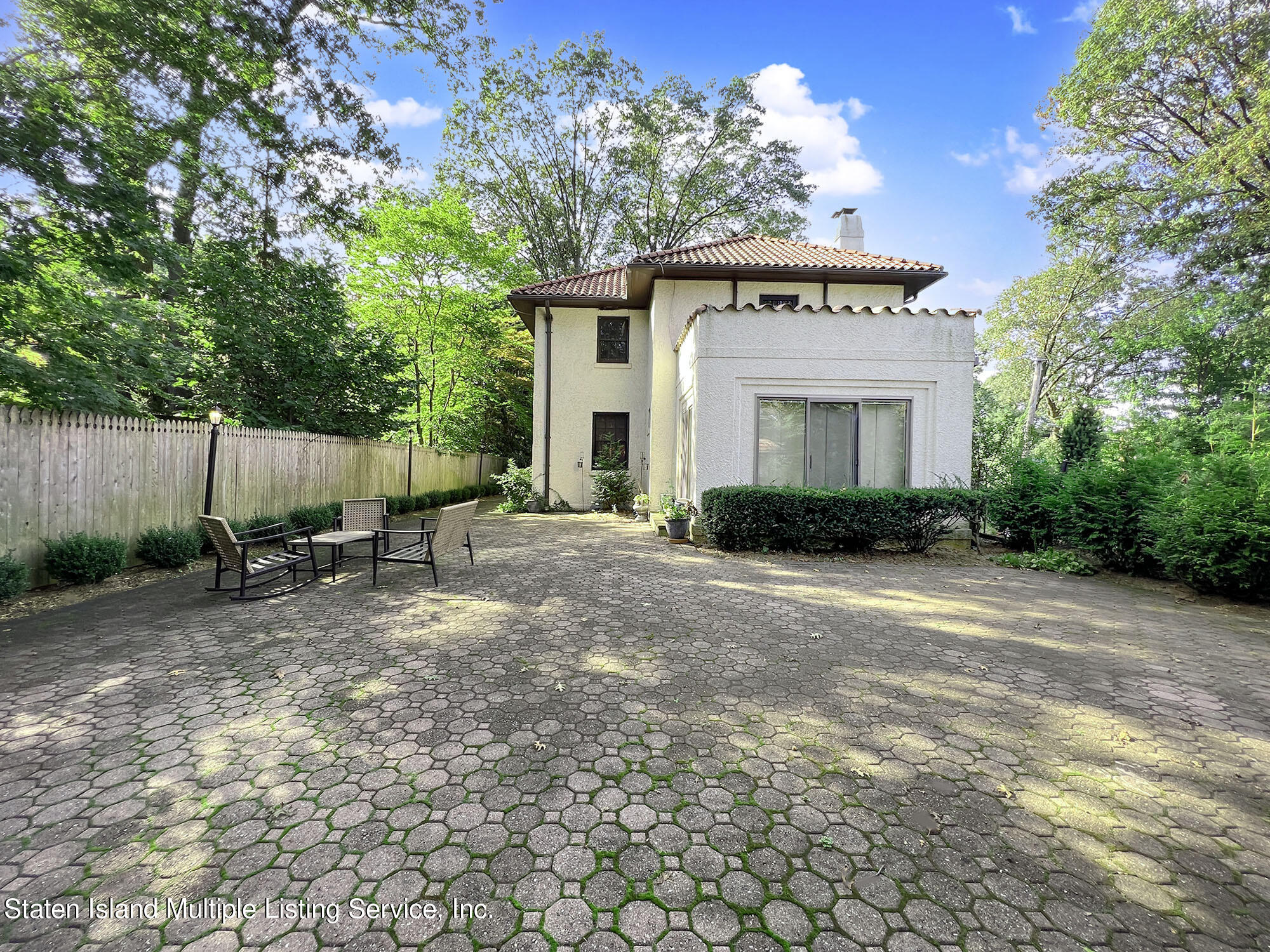 2 Silver Beech Road Staten Island, NY 10304 - Photo 40 of 44 IMG_8670