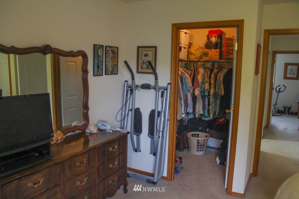 516 Williams Avenue South, Unit B Renton, WA 98057 - Photo 11 of 18 Gallery Image 11