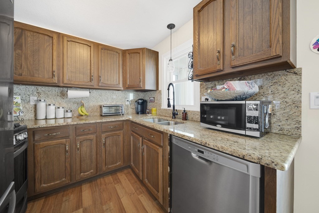 8 Fillmore Road Yarmouth, MA 02673 - Photo 8 of 24 Gallery Image 8