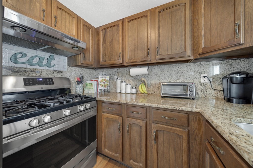 8 Fillmore Road Yarmouth, MA 02673 - Photo 9 of 24 Gallery Image 9