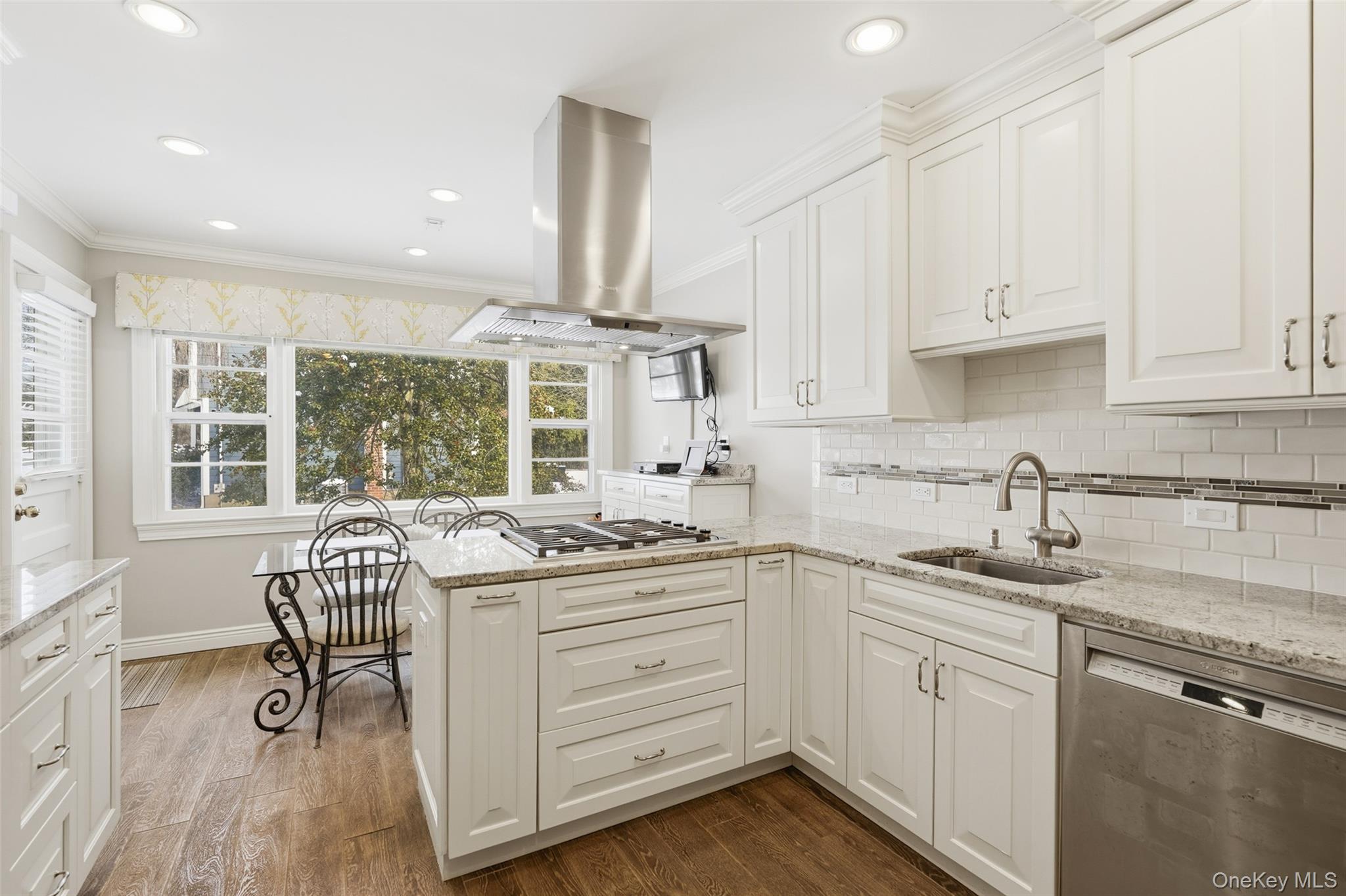 36 Country Ridge Drive Rye Brook, NY 10573 - Photo 5 of 24 Kitchen