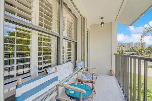 $2,800 | 102 Clubhouse Circle, Jupiter, FL 33477