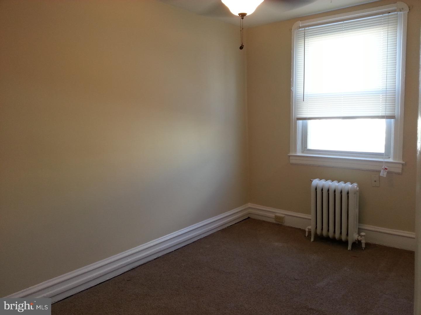 525 Littlecroft Road Upper Darby, PA 19082 - Photo 16 of 20 Bedroom 2