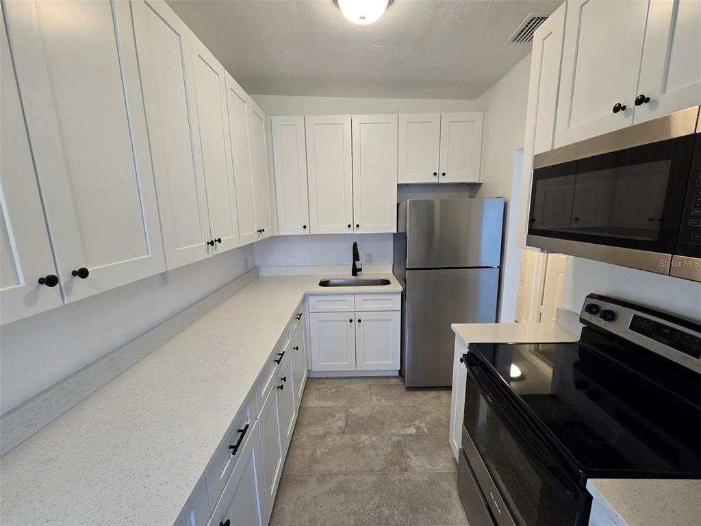 1200 Ferndell Road Orlando, FL 32808 - Photo 12 of 46 Gallery Image 12