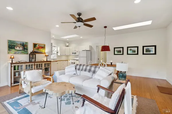 $625,000 | 151 Fetters Avenue, Sonoma, CA 95476