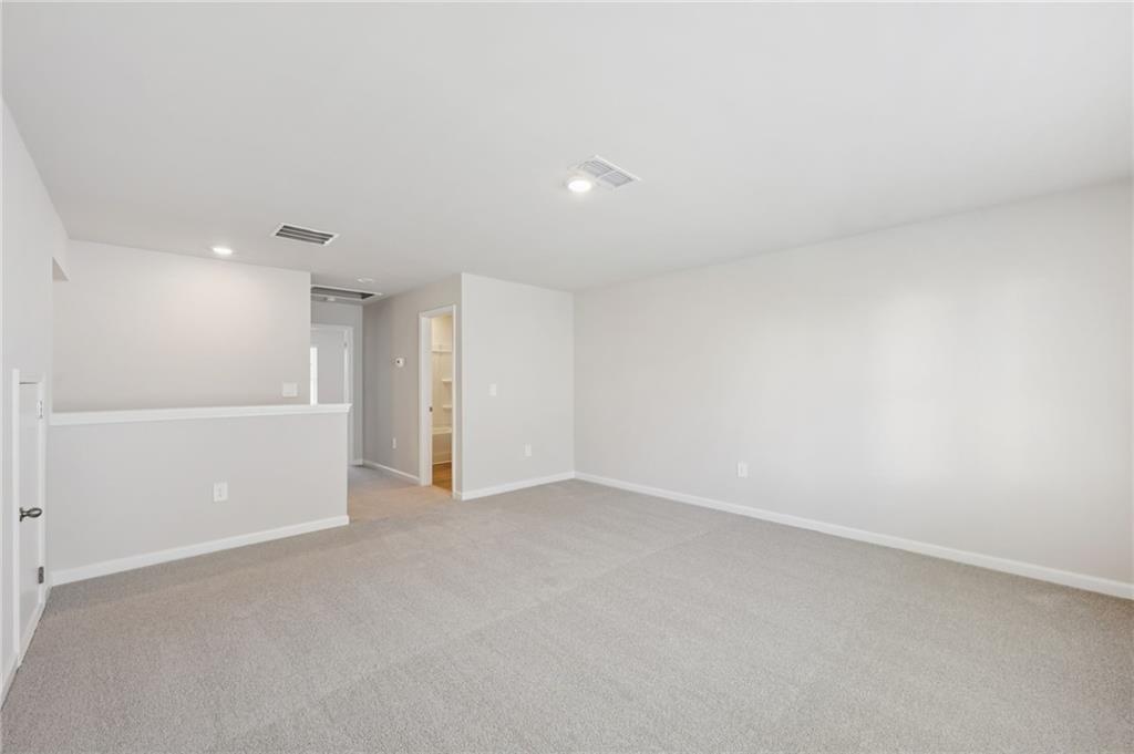 1499 High Fls Lane Grayson, GA 30017 - Photo 29 of 37 a view of an empty room