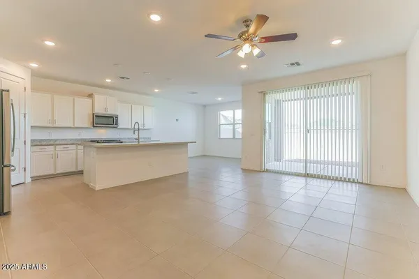 $2,375 | 35792 North Bloom Street, San Tan Valley, AZ 85144