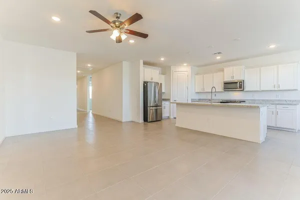 $2,375 | 35792 North Bloom Street, San Tan Valley, AZ 85144