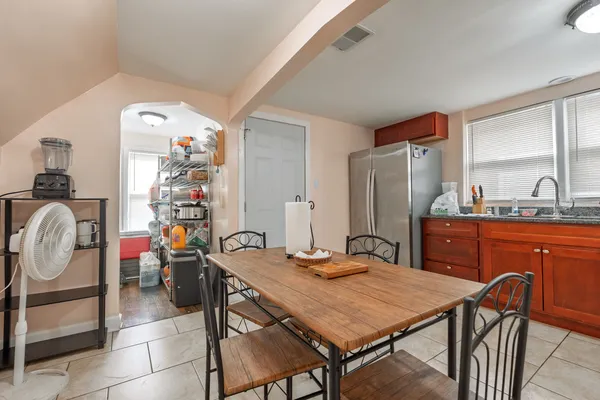 $395,000 | 6825 South Rockwell Street, Chicago, IL 60629