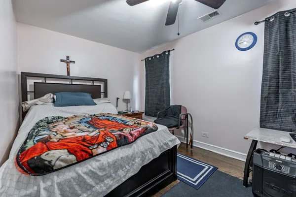 $395,000 | 6825 South Rockwell Street, Chicago, IL 60629