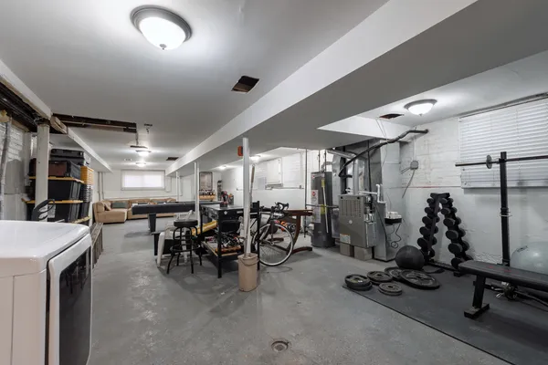 $395,000 | 6825 South Rockwell Street, Chicago, IL 60629