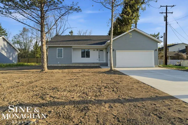 $339,900 | 1250 18th Street, Marysville, MI 48040