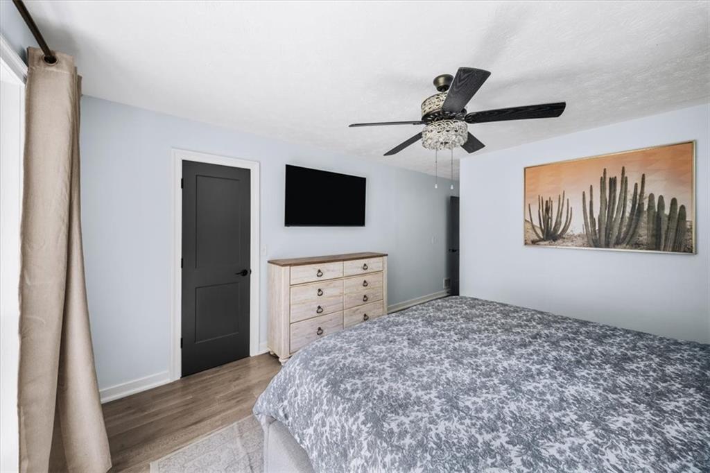 1365 Ridgefield Drive Roswell, GA 30075 - Photo 22 of 41