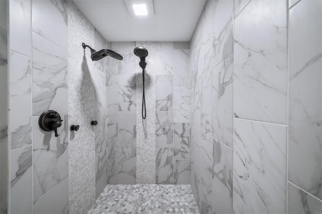 1365 Ridgefield Drive Roswell, GA 30075 - Photo 24 of 41