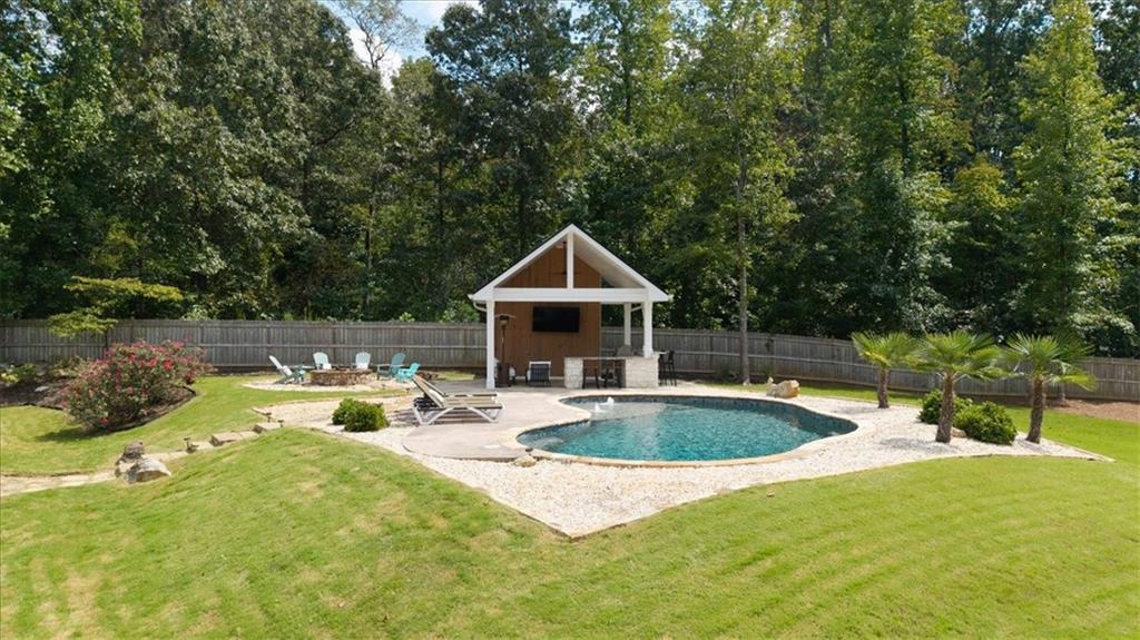 1365 Ridgefield Drive Roswell, GA 30075 - Photo 3 of 41