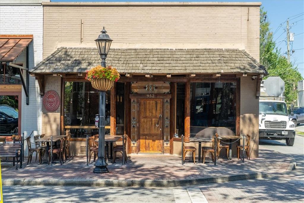 1365 Ridgefield Drive Roswell, GA 30075 - Photo 38 of 41