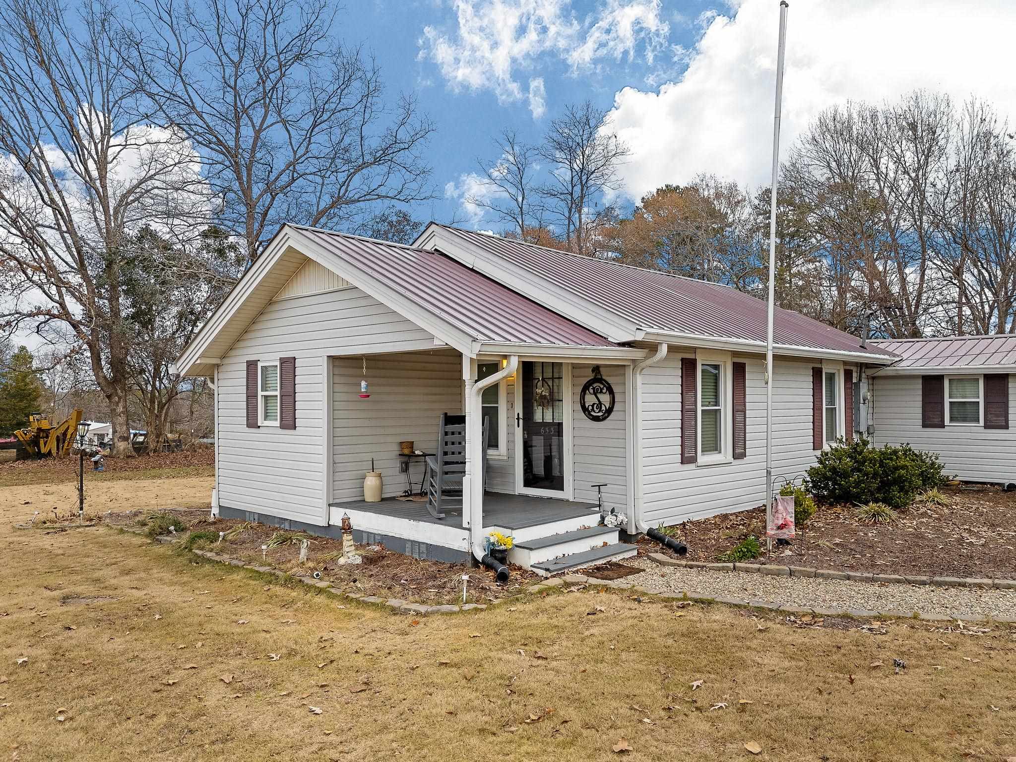 653 Green Lake Road Chesnee, SC 29323 - Photo 1 of 34 Gallery Image 1
