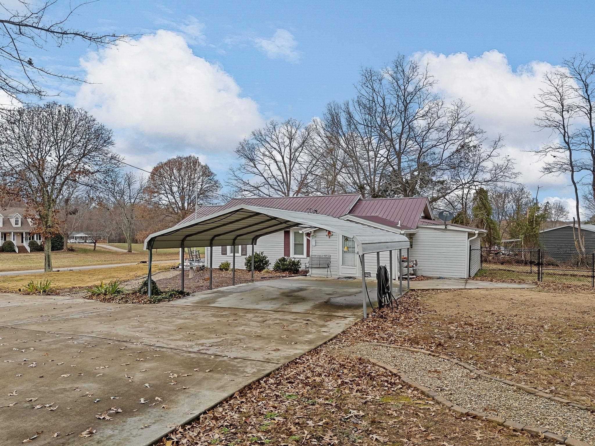 653 Green Lake Road Chesnee, SC 29323 - Photo 26 of 34 Gallery Image 26