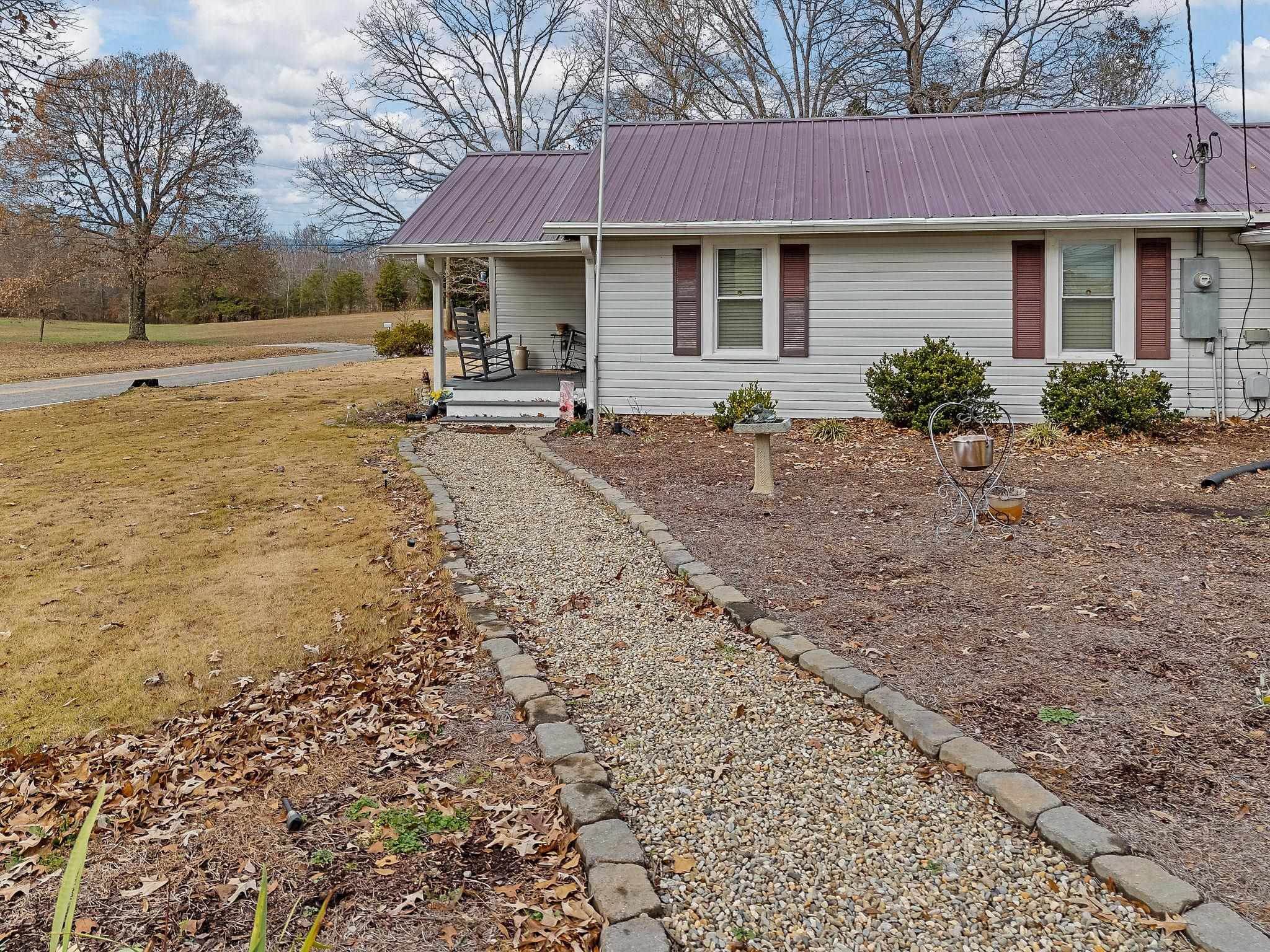 653 Green Lake Road Chesnee, SC 29323 - Photo 5 of 34 Gallery Image 5