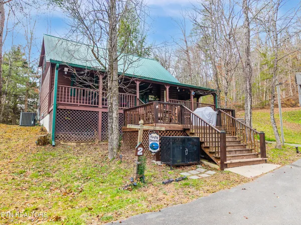 $550,000 | 2148 Little Valley Road, Unit B, Sevierville, TN 37862