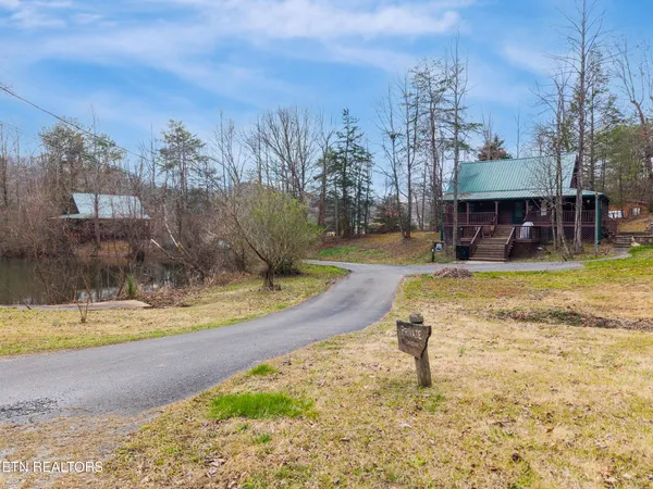 $550,000 | 2148 Little Valley Road, Unit B, Sevierville, TN 37862