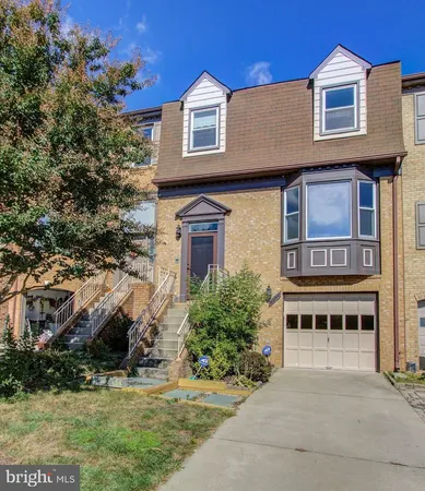 $3,595 | 5946 Wescott Hills Way, Alexandria, VA 22315