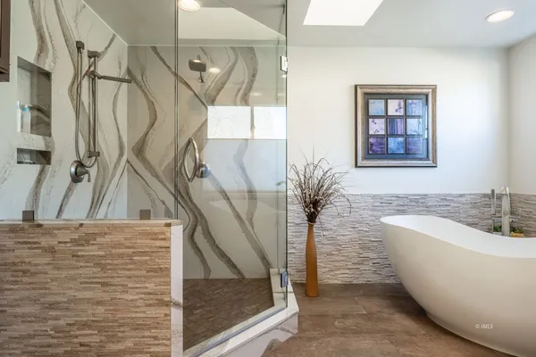 $1,038,000 | 803 Valley W Circle, Bishop, CA 93514