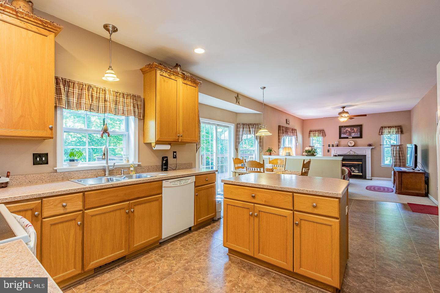204 Sugarman Road Coatesville, PA 19320 - Photo 8 of 44 Gallery Image 8