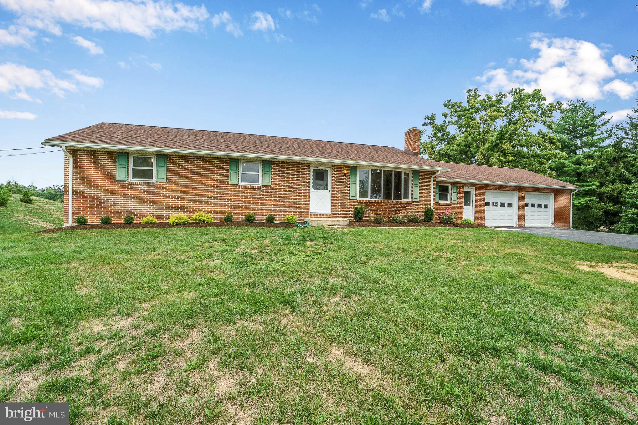 647 Alexander Spring Road Carlisle, PA 17015 - Photo 2 of 25 Gallery Image 2